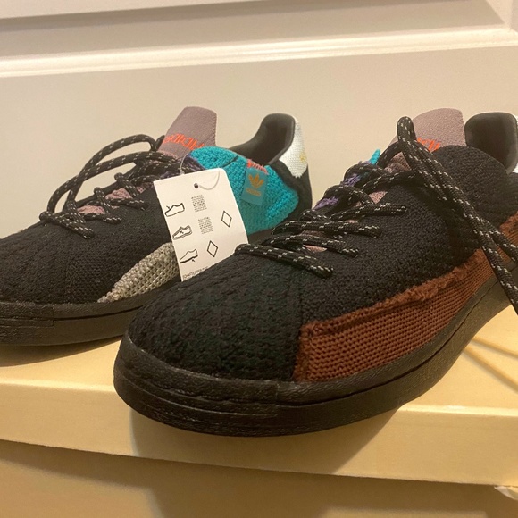 Adidas Pharrell Williams Superstar Shoes - Picture 1 of 13